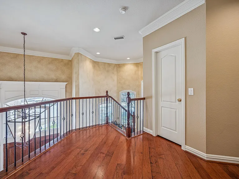 5012 Kirkland Ct — Photo 33