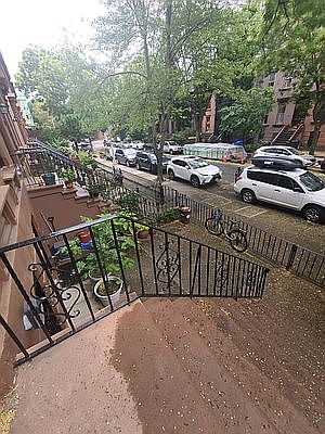 1st image of 23 Clifton Pl #3