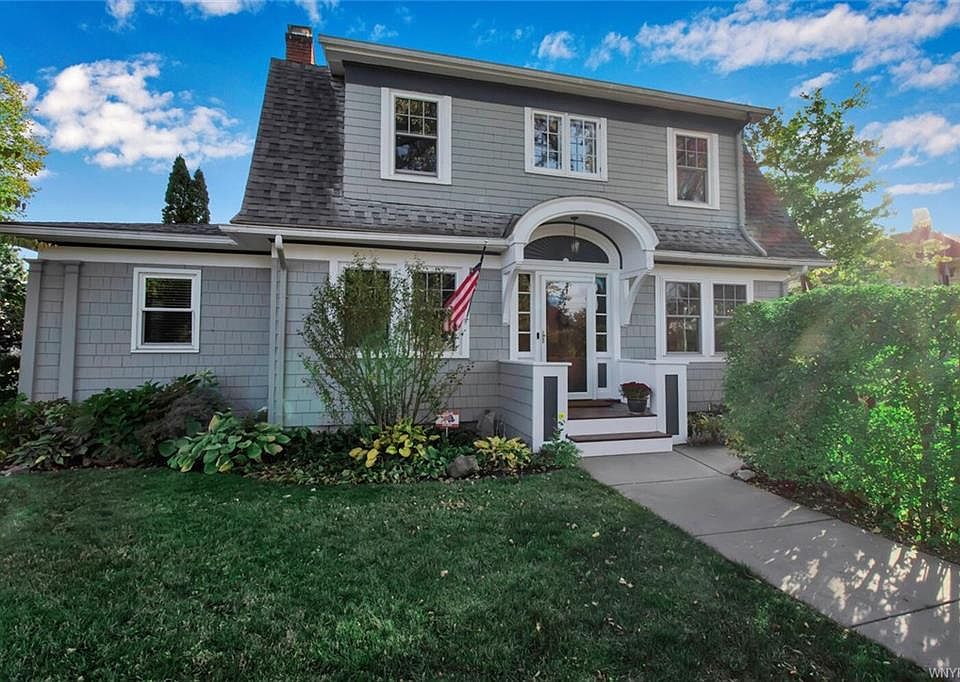 1st image of 290 Voorhees Ave