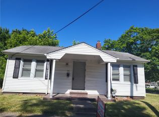 955 N Dunham Ave, Decatur, IL 62522