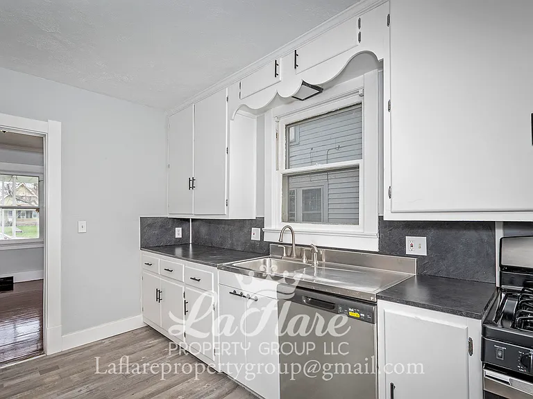 3508 Willys Pkwy — Photo 6