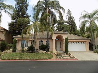 1022 E Manhattan Ave, Fresno, CA