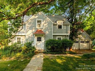 408 Awixa Rd, Ann Arbor, MI 48104