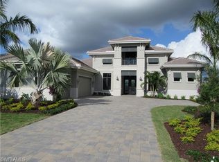 4207 Cortland Way, Naples, FL 34119