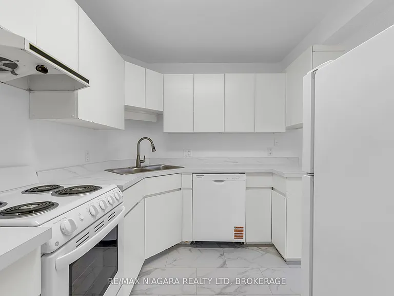 833 Foss Rd #2-1 — Photo 18