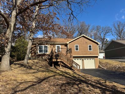 1009 Valley Ave, McHenry, IL, 60051