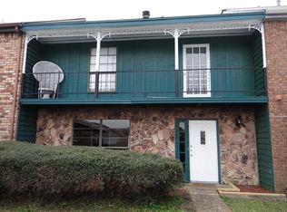 6812 25th St, Groves, TX 77619