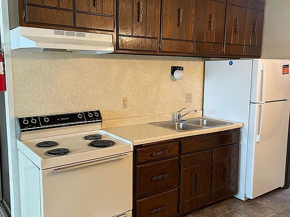 5th image of 1429 Case Ave APT 3