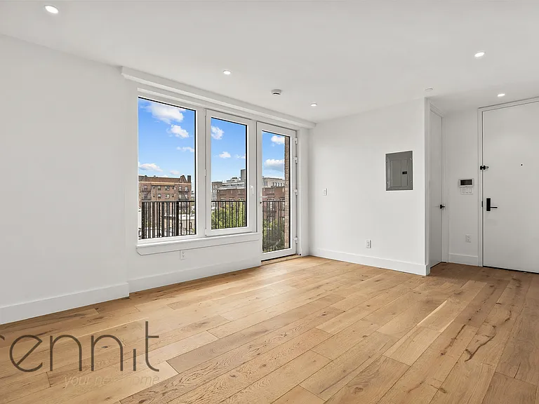 2402 Cortelyou Rd #511 — Photo 1