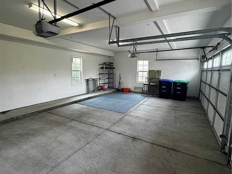 330 S Alhambra Ave — Photo 21