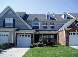 10136 Mizner Ln, Raleigh, NC 27617