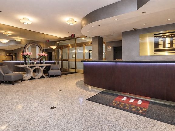 2nd image of 357 Commercial St APT 8