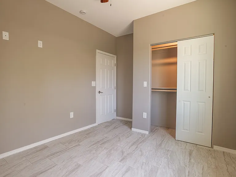 1349 W Hualpai Rd #2 — Photo 16