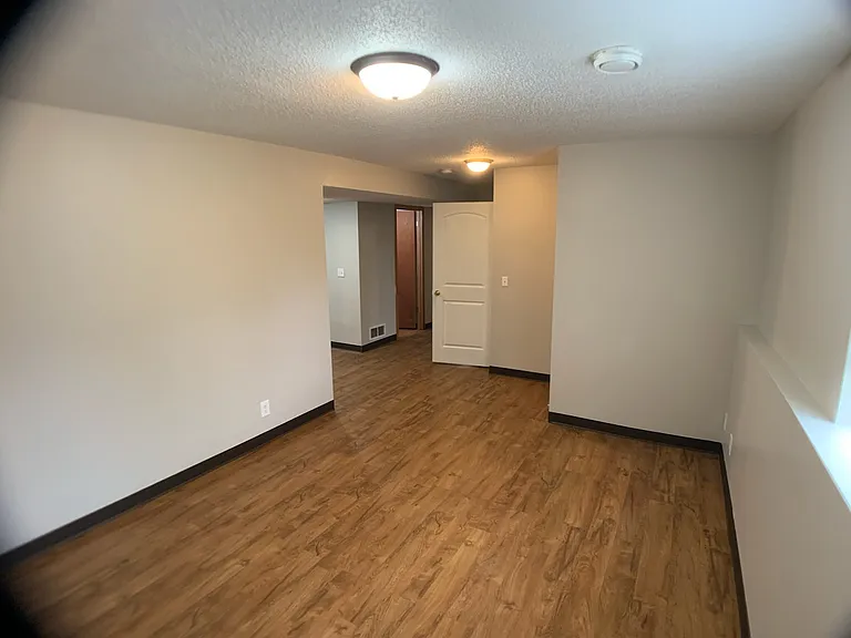 9453 Hallmark Ave S — Photo 24