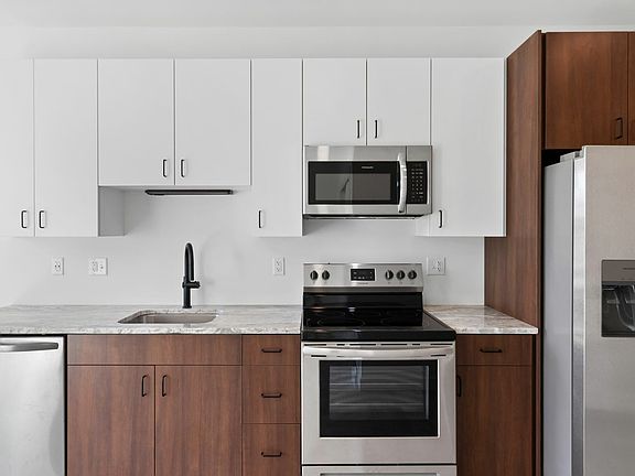 Studio Apartment Kitchen