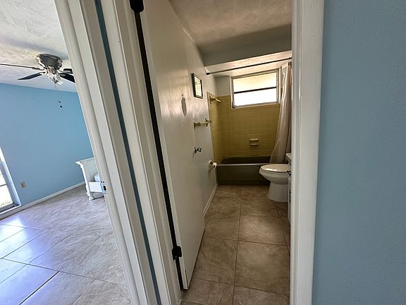 2nd image of 3500 Norland Ct