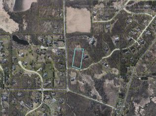 3850 Carlisle Dr, Crystal Lake, IL 60012