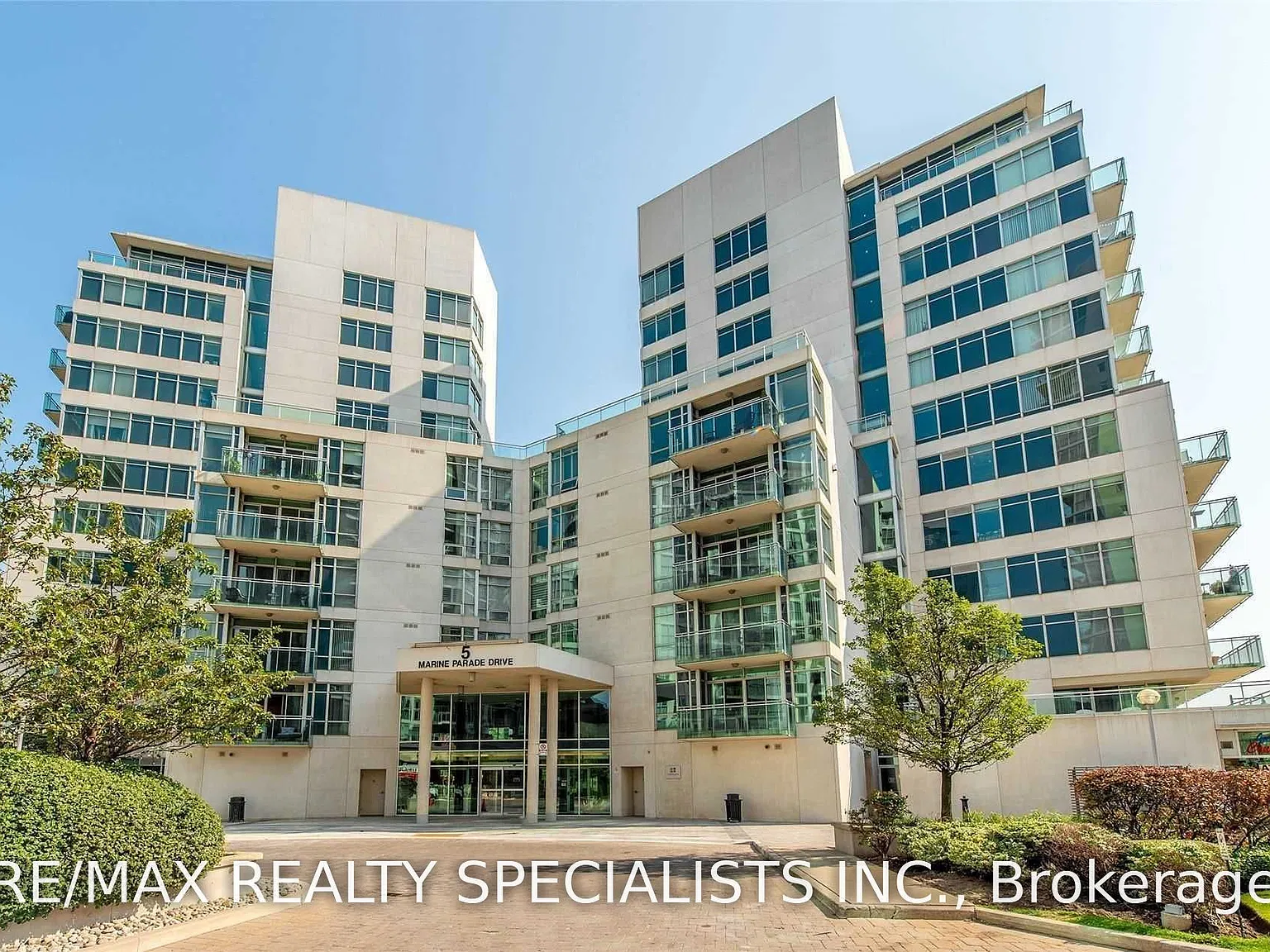 2 bed, $2,600 — Photo 1