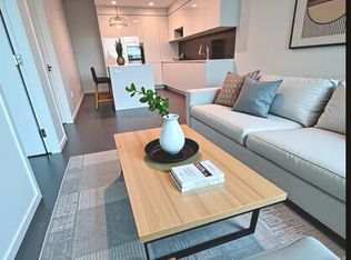 3888 Evergreen Pl #1301, Burnaby, BC V3J0M3