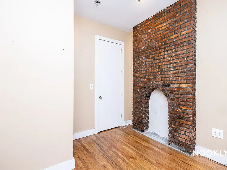 1299 Greene Ave #1R — Photo 18