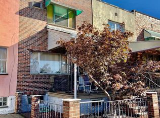 1019 Johnston St, Philadelphia, PA 19148