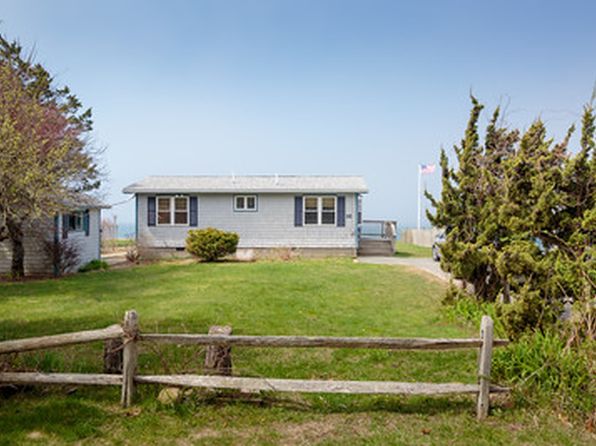 16 Balsam St