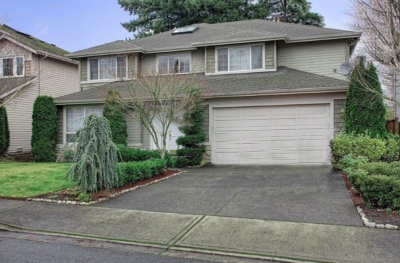 Beautiful 4 bedroom on cul-de-sac in Hidden Creek neighborhood!