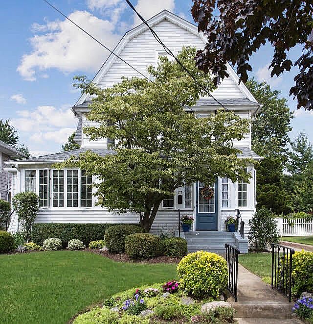 1st image of 77 Walnut Ave