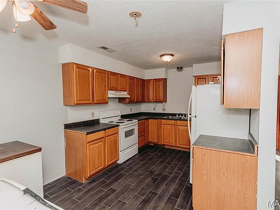 5th image of 10209 Circle Rd