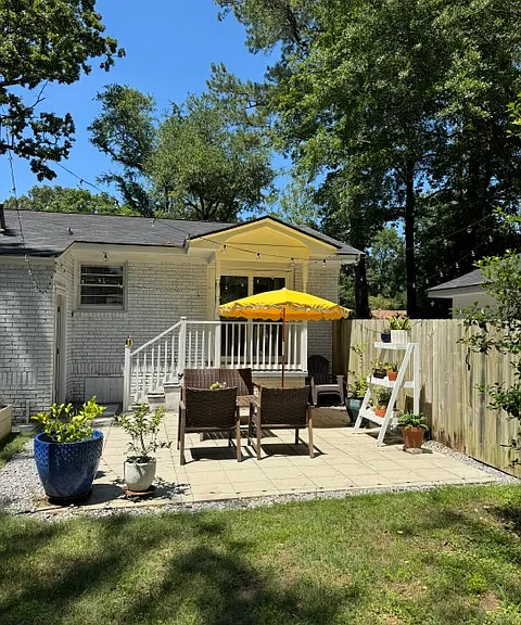 2417 Thaxton St — Photo 30