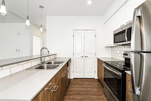 Allegro Apartments Photo 1