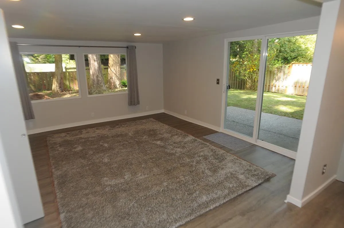 3 bed, 1500 sqft, $3,400 — Photo 3