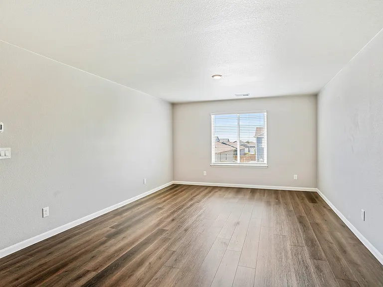 2141 Kerry St — Photo 18