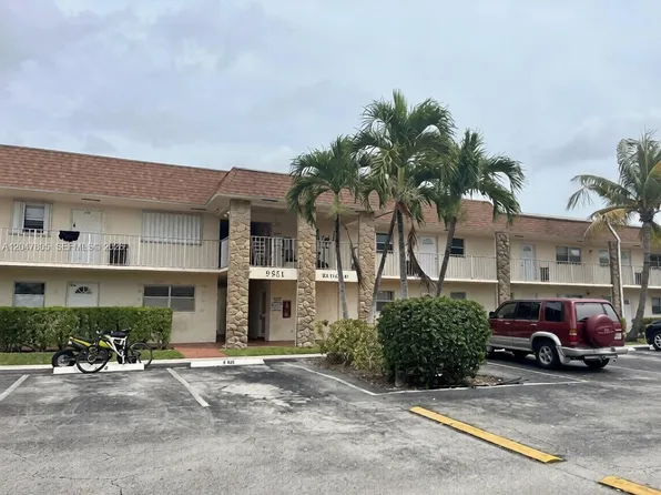 9851 Sandalfoot Blvd APT 213, Boca Raton, FL 33428