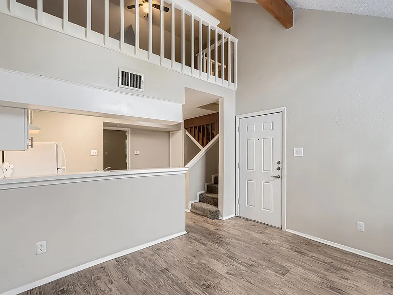 5609 Cougar Dr — Photo 18