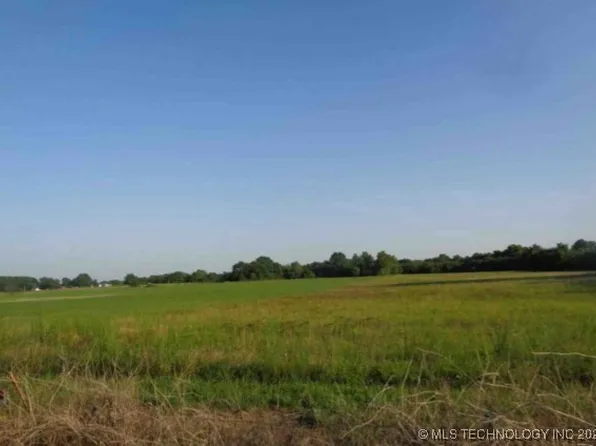 19959 W 33rd St S, Haskell, OK 74436
