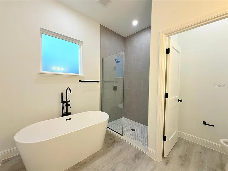 11591 SW 59th Ter — Photo 16