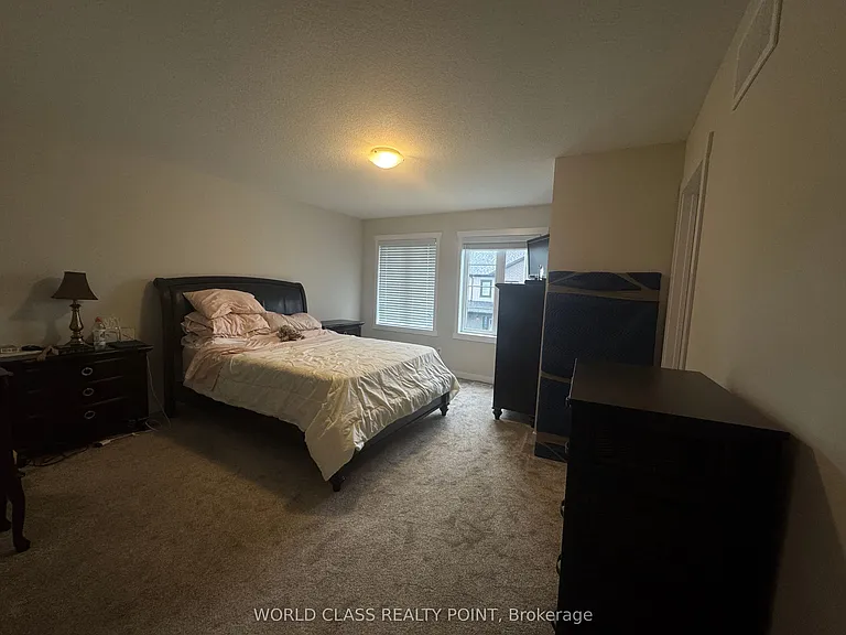 160 Stanley St #3 — Photo 5