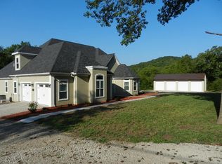 544 Redbud Dr, Cape Fair, MO 65624