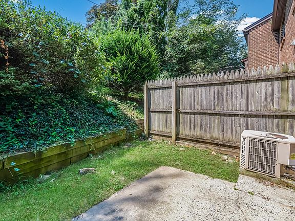 5th image of 8 Park Vallei Ln