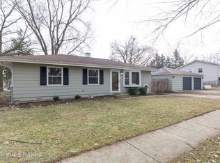 111 Concord Ave, South Elgin, IL 60177