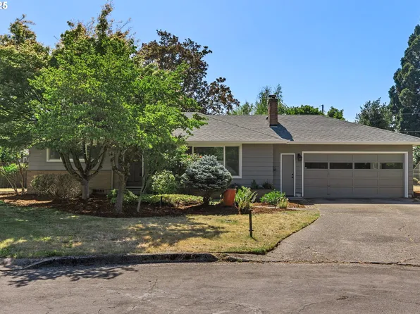 45 Strome Ct, Eugene, OR 97404