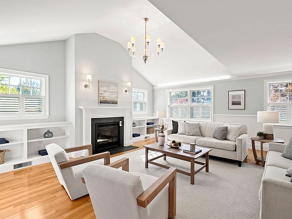 2nd image of 89 Gale Rd