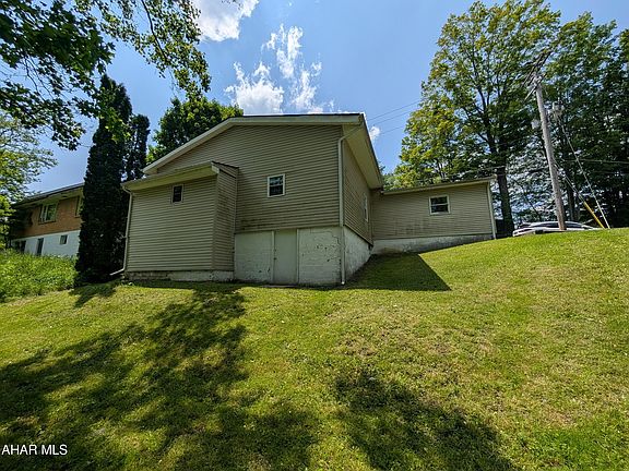 4th image of 204 Tanner St