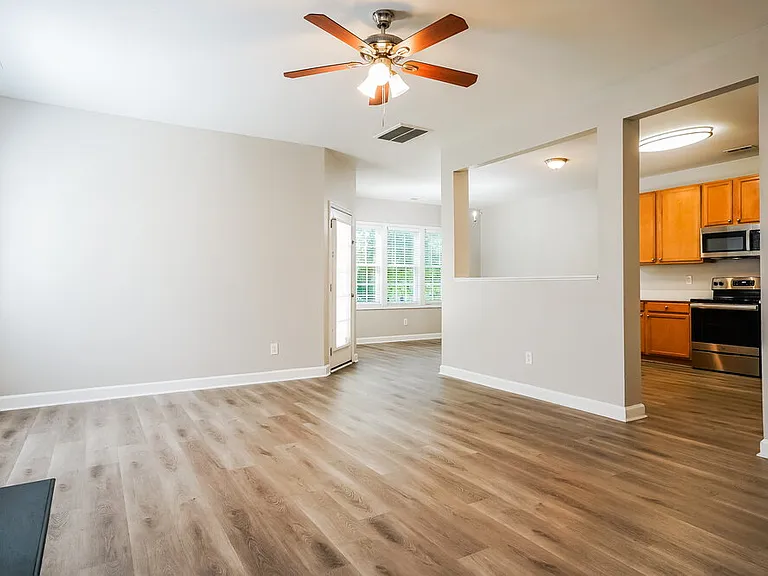 3213 Rendezvous Dr — Photo 6