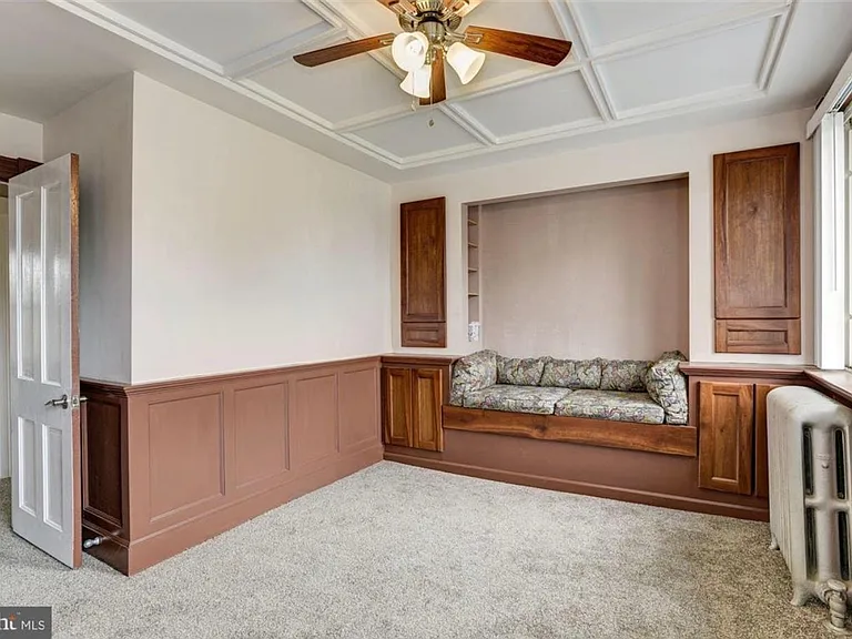 612 W Joppa Rd — Photo 20