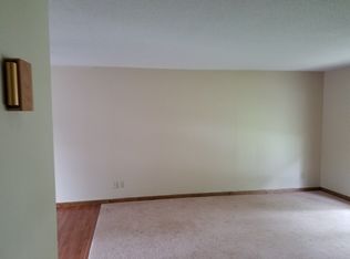 900 Harmon St, Findlay, OH 45840