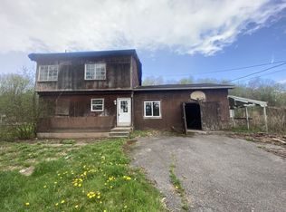 582 Curran Rd, Shortsville, NY 14548