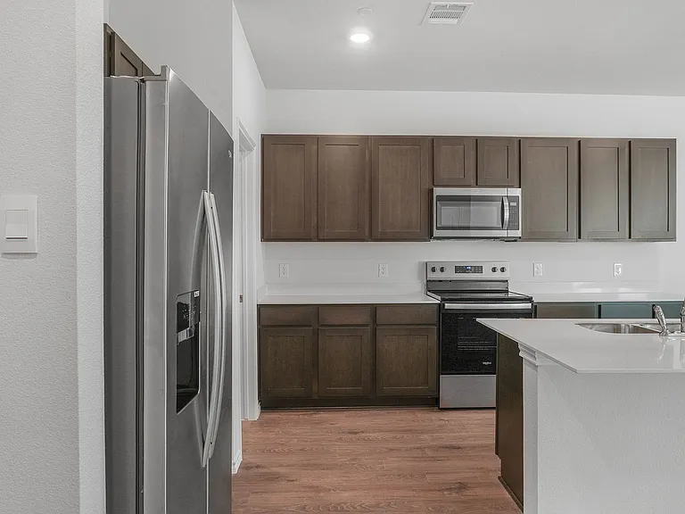 7004 Moonflower Ln — Photo 9