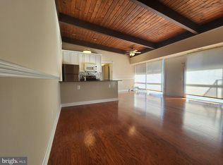 4905 Americana Dr #4905H, Annandale, VA 22003